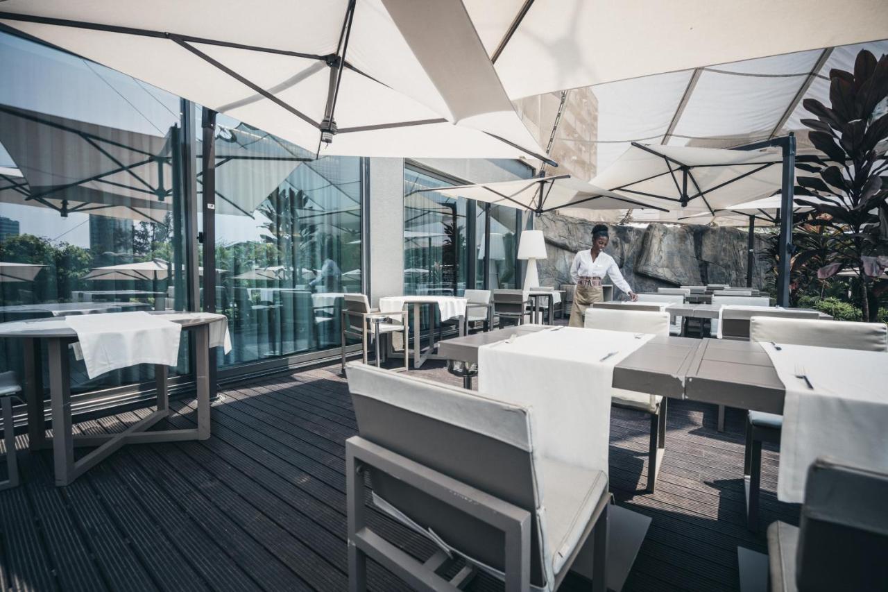 Hotel Tropico Luanda Ngoại thất bức ảnh